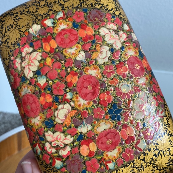 Jewelry Box from Kashmir Art Paper hand painted and handmade Flower art - Picture 7 of 7